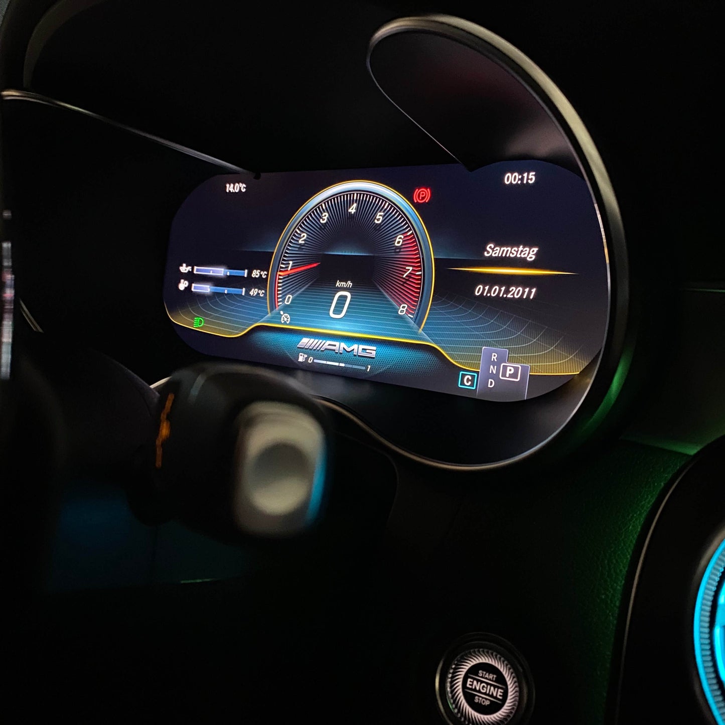 Mercedes W205 C-Klasse volldigitales Tacho Nachrüstung Display