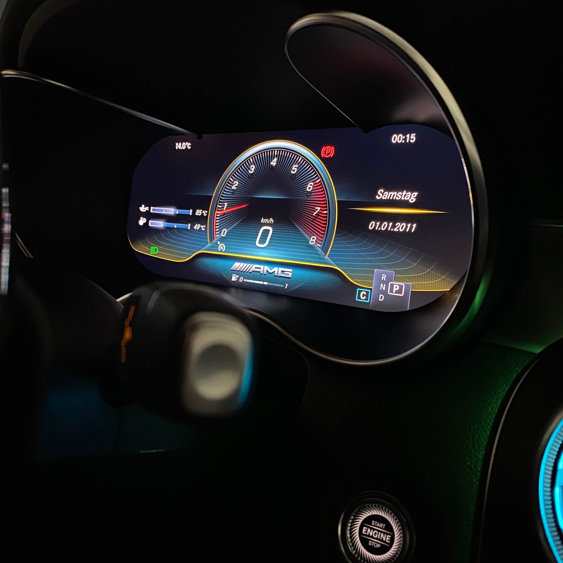 Mercedes W205 C-Klasse volldigitales Tacho Nachrüstung Display